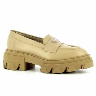 Beżowe mokasyny na platformie CARINII - Carinii - Mokasyny damskie - miniaturka - grafika 1