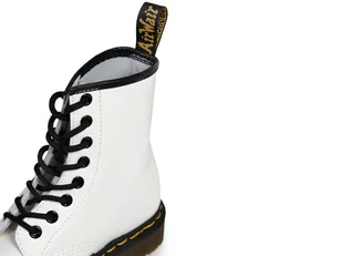 Dr. Martens White Blanc Smooth 11822100 39 - Botki damskie - miniaturka - grafika 1