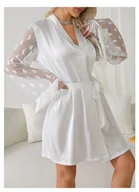 Szlafroki damskie - Elegancki szlafrok damski z ozdobnymi rękawami - Biały - miniaturka - grafika 1