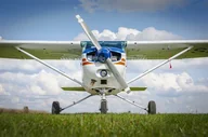 Czasopisma - Lot zapoznawczy samolotem Cessna C-152 Częstochowa - miniaturka - grafika 1
