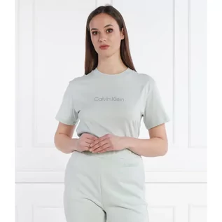 Koszulki i topy damskie - Calvin Klein T-shirt HERO LOGO | Regular Fit - grafika 1