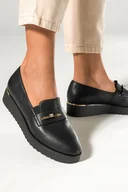Półbuty damskie - Czarne półbuty damskie slip on na platformie złota ozdoba z kryształkiem Casu MD7538-5-NO-40 - miniaturka - grafika 1