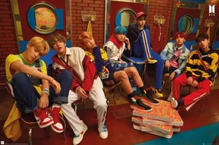 BTS Crew - plakat 91,5x61 cm - Plakaty - miniaturka - grafika 1