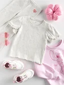 Bluzki dla niemowląt - Reserved - Prążkowana bluzka z falbanką - złamana biel - miniaturka - grafika 1