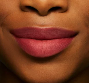 MAC Cosmetics Powder Kiss Pomadka do ust Sheer Outr - Szminki - miniaturka - grafika 4