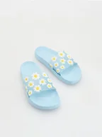 Buty dla dziewczynek - Reserved - Klapki z aplikacją na cholewce - jasnoniebieski - miniaturka - grafika 1