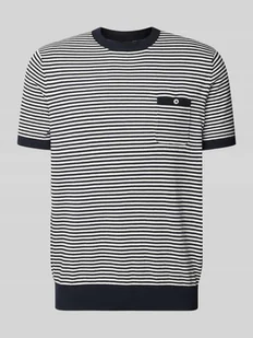T-shirt z kieszenią na piersi - Spodnie męskie - miniaturka - grafika 1