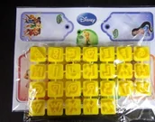 Formy do ciast - PLASTIKOWE LITERKI DO ZDOBIENIA CIASTEK stempelki - miniaturka - grafika 1