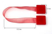 Akcesoria do wystroju okien - Upinacz dekoracyjny z magnesem kwadrat czerwony x2 - miniaturka - grafika 1