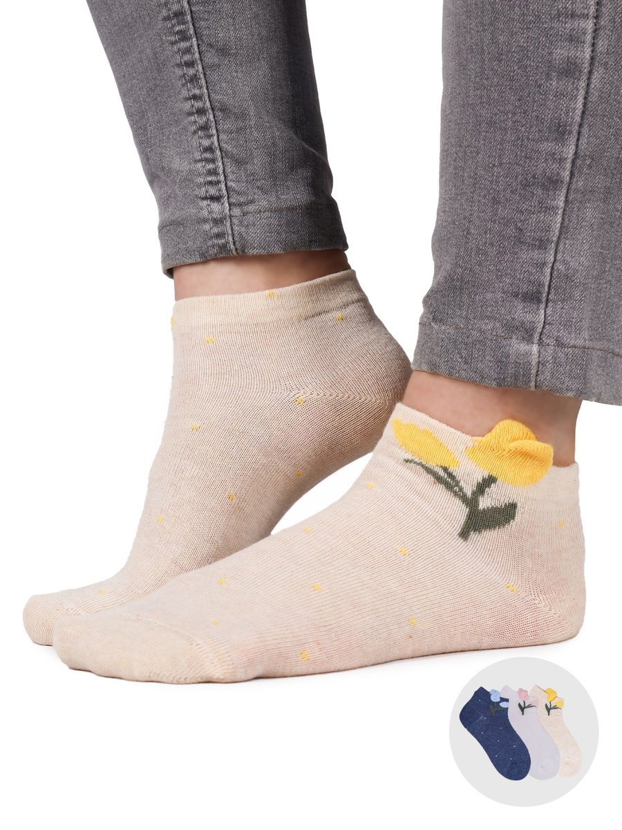 Skarpety dziewczęce bawełniane z elementem 3D kwiatki 3PAK 35-38 YOCLUB