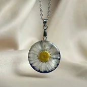 Naszyjniki - Naszyjnik ze stokrotką - miniaturka - grafika 1