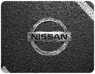 Podkładki pod mysz - PODKŁADKA POD MYSZKĘ NISSAN Z IMIENIEM 23x19CM DO LAPTOPA - miniaturka - grafika 1