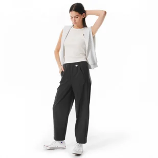 Damskie spodnie dresowe Champion Rochester Wide Leg Pants - czarne - CHAMPION - Spodnie sportowe damskie - miniaturka - grafika 1
