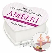 Pozytywki dla dzieci - Szkatułka na biżuterię w kształcie serca z pozytywką i nadrukiem dla dziewczynki na imieniny - miniaturka - grafika 1