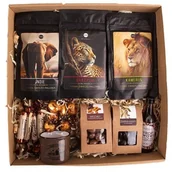 Zestawy upominkowe - ZESTAW PREZENTOWY KOSZ PREZENT dla miłośnika kawy kawosza na urodziny 18-99 kawa ze świata kubek syrop - miniaturka - grafika 1