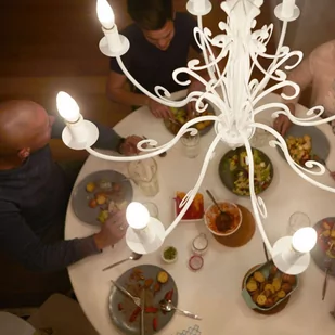 Philips świeca LED E14 4,9W 470m 2 700 K mat 3szt. - Żarówki LED - miniaturka - grafika 3