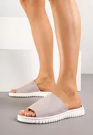 Klapki i japonki damskie - Szare Klapki Vices z Imitacji Zamszu na Tłoczonej Podeszwie Norovia - miniaturka - grafika 1