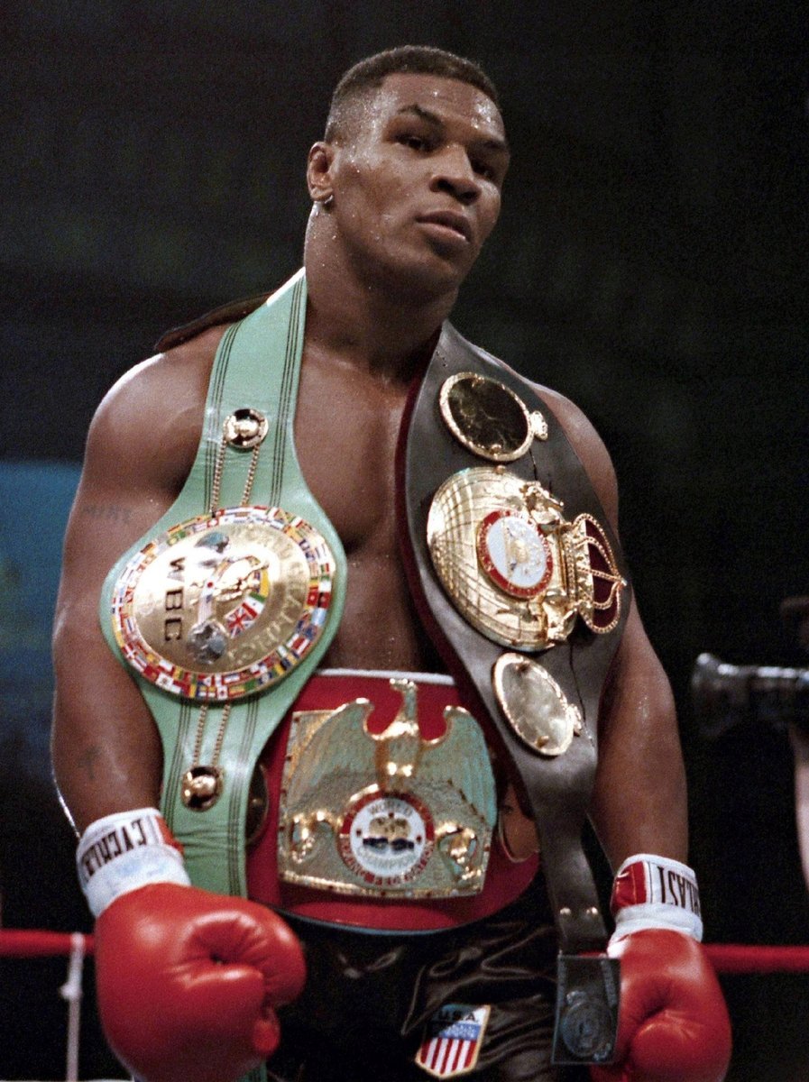 PODKŁADKA POD MYSZ Nadruk 22x18 cm Mike Tyson Iron Mike Box Boks Prezent