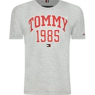 Koszulki dla chłopców - Tommy Hilfiger T-shirt TOMMY VARSITY | Regular Fit - miniaturka - grafika 1