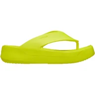 Klapki i japonki damskie - Klapki damskie Crocs Getaway Platform Flip zielone 209410 76M-36/37 - miniaturka - grafika 1