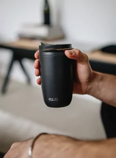Kubek termiczny z uchwytem EQUA Cup 300 ml - black - Kubki termiczne - miniaturka - grafika 7