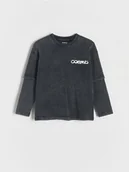 Bluzki dla chłopców - Reserved - Bawełniany longsleeve z nadrukiem - czarny - miniaturka - grafika 1