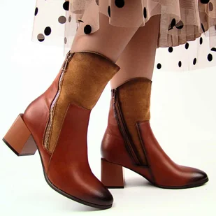 JEZZI ASA217-9 Botki damskie jesienne na klocku ocieplane brąz - Botki damskie JEZZI ASA217-9 Botki damskie jesienne na klocku ocieplane brąz - Botki damskie - miniaturka - grafika 1