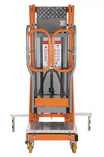 Podnośnik osobowy (udźwig: 120 kg, wymiary platformy: 48x69 cm, maks. wysokość robocza: 493 cm) 00081564 - Wózki magazynowe - miniaturka - grafika 4