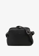 Torebki damskie - Czarna Torebka Typu Listonoszka z Metaliczną Ozdobą Tanalenia - miniaturka - grafika 1