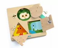 Zabawki interaktywne dla dzieci - Djeco Manipulacyjna Drewniana tabliczka LockBasic DJ06213 - miniaturka - grafika 1