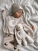 Szumiące zabawki - Króliczek, maskotka z mechanizmem szumiącym, ecru - miniaturka - grafika 1
