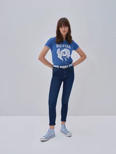 Spodnie damskie - Spodnie jeans damskie z wysokim stanem Clara 658 - grafika 1