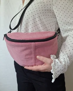 Różowa nerka sztruksowa upcycling - Nerki - miniaturka - grafika 1