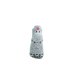 COMPRESSPORT Skarpetki do biegania krótkie ProRacing Socks V4 grey melange - Skarpetki sportowe męskie - miniaturka - grafika 10