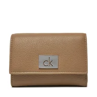 Portfele - Mały Portfel Damski Calvin Klein Ck Plaque Small Trifold W/Zip K60K612834 Szary - miniaturka - grafika 1