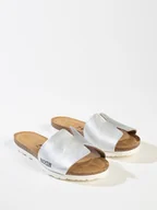 Klapki i japonki damskie - BACKSUN Klapki "Djilo" w kolorze srebrnym - miniaturka - grafika 1