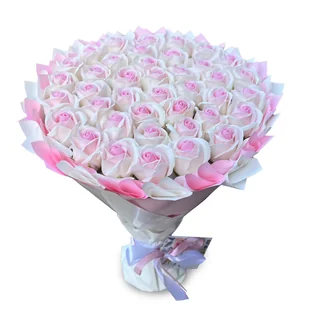 Prezent na 50 Urodziny. Bukiet mydlany kwiaty mydlane róże 50 szt. - Zestawy upominkowe - miniaturka - grafika 1