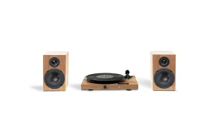 Pro-ject SET HIFI JUKEBOX E1 - Zestaw Gramofon Jukebox E1 + głośniki podstawkowe Speaker Box 5 Orzech - Zestawy stereo - miniaturka - grafika 1