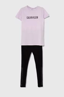 Piżamy dla dziewczynek - Calvin Klein Underwear piżama bawełniana dziecięca kolor fioletowy z nadrukiem - grafika 1