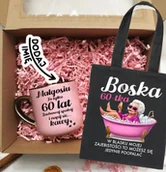 Gadżety dla niej i dla niego - Prezent na 60 urodziny - Zestaw Kubek na 60 urodziny oraz torba - miniaturka - grafika 1