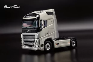 WSI Models, Volvo Fh5 Globetrotter 4X2 skala 1/50 - Samochody i pojazdy dla dzieci - miniaturka - grafika 1