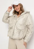Kurtki damskie - Beżowa Kurtka Pikowana w Stylu Cargo o Krótszym Fasonie z Kapturem Varedia - miniaturka - grafika 1