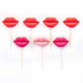 Dodatki do ciast w proszku - Figurki Cukrowe Pocałunki Usta Na Tort - miniaturka - grafika 1