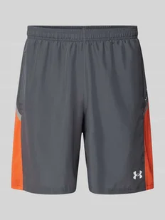 Szorty o kroju regular fit z nadrukiem z logo model ‘Tech Utility’ - Spodnie sportowe męskie - miniaturka - grafika 1