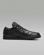 Moda i Uroda OUTLET - NIKE AIR JORDAN 1 LOW TRIPLE BLACK 42.5 - miniaturka - grafika 1