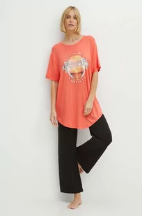 Guess t-shirt damski kolor pomarańczowy E4GI04 K68D2 - Koszulki sportowe damskie - miniaturka - grafika 1