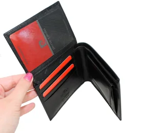 Elegancki I Stylowy Zestaw Upominkowy Dla Niego Pierre Cardin Portfel Poziomy i pasek z klamrą samozaciskową PC6 - Paski - miniaturka - grafika 3