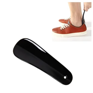 SOLIDNA PLASTIKOWA ŁYŻKA DO BUTÓW ZAKŁADANIA OBUWIA DZIECIĘCEGO DAMSKIEGO MĘSKIEGO LEKKA MAŁA CZARNA - Pokrowce na ubrania - miniaturka - grafika 1