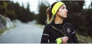 COMPRESSPORT Kurtka biegowa damska HURRICANE WINDPROOF JACKET FLASH black/fluo yellow - Kurtki i kamizelki sportowe damskie - miniaturka - grafika 5