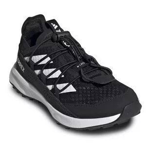 Buty dla dziewczynek - Trekkingi adidas Terrex Voyager 21 HEAT.RDY Travel Shoes HQ5826 Czarny - grafika 1